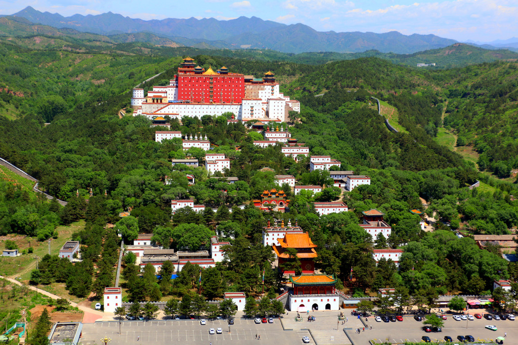 避暑山庄外八庙景区
