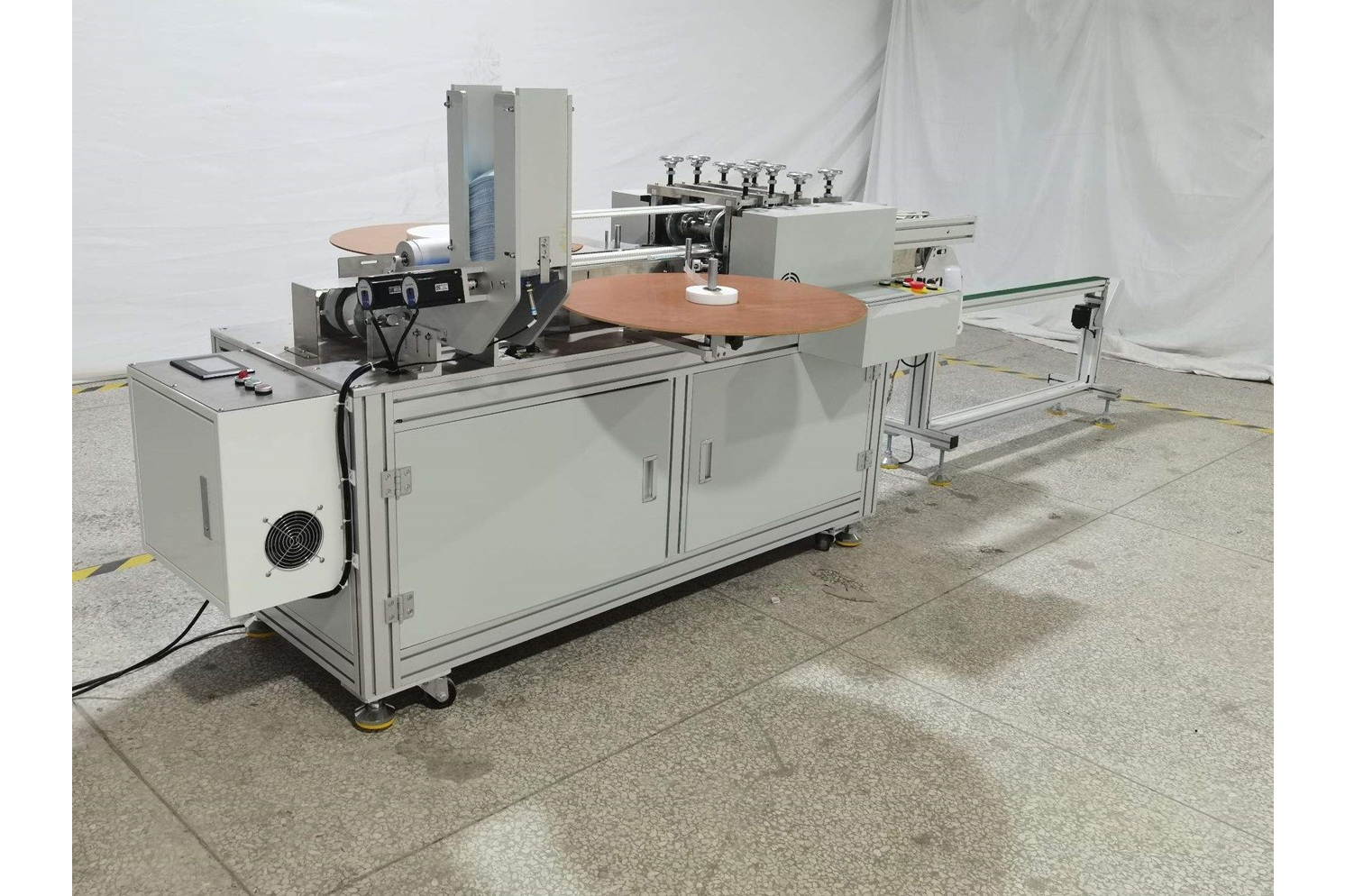 绑带式医用口罩机