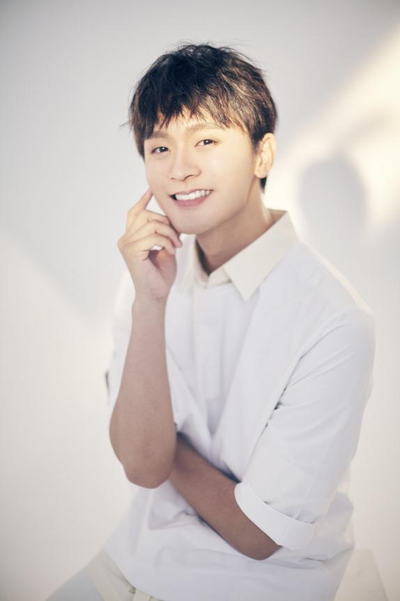  p>赵旭东,1993年1月14日出生于中国,中国内地影视男演员,毕业于中央