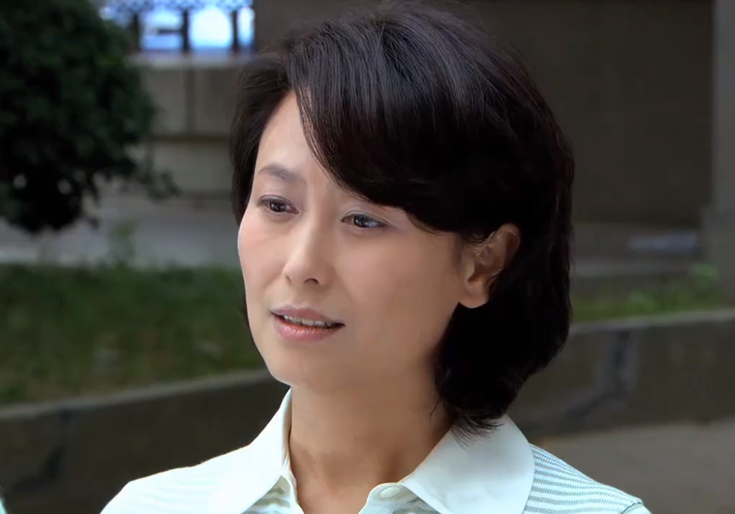 ">命运交响曲 /a>》中的角色,由 a target="_blank" href="/item/左翎