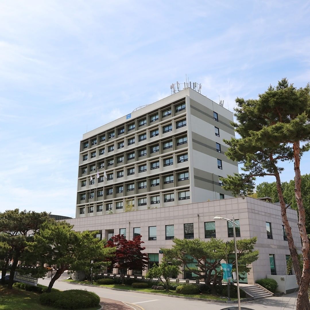  p data-id="gnc0rv4nsc">全南大学,又称全南国立大学