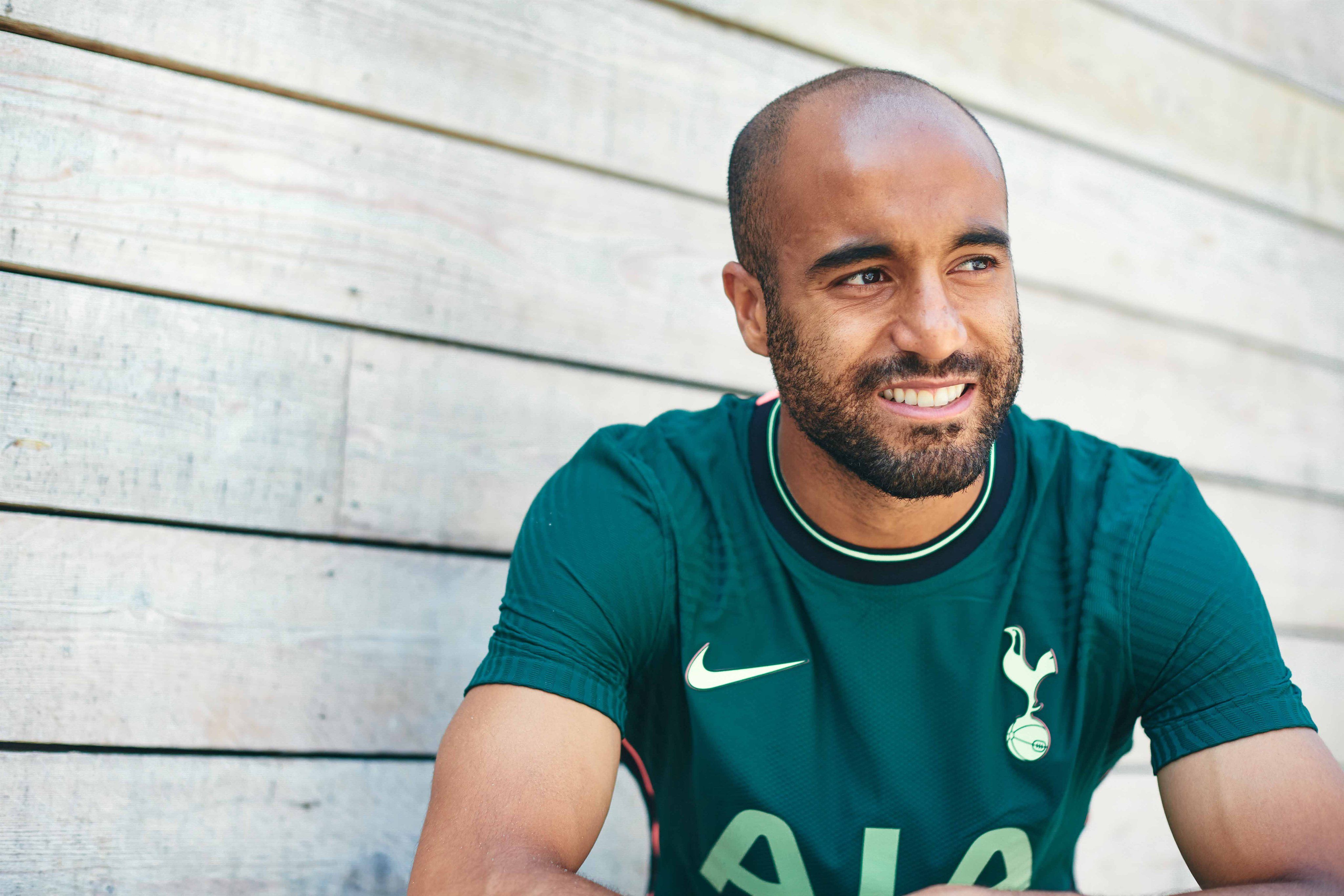  p>卢卡斯·莫拉(lucas moura),简称"小卢卡斯",1992年8月13日出生于 