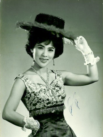  p>吴君丽( i>1934年1月11日至2018年9月26日 /i>),原名为吴燕云,女