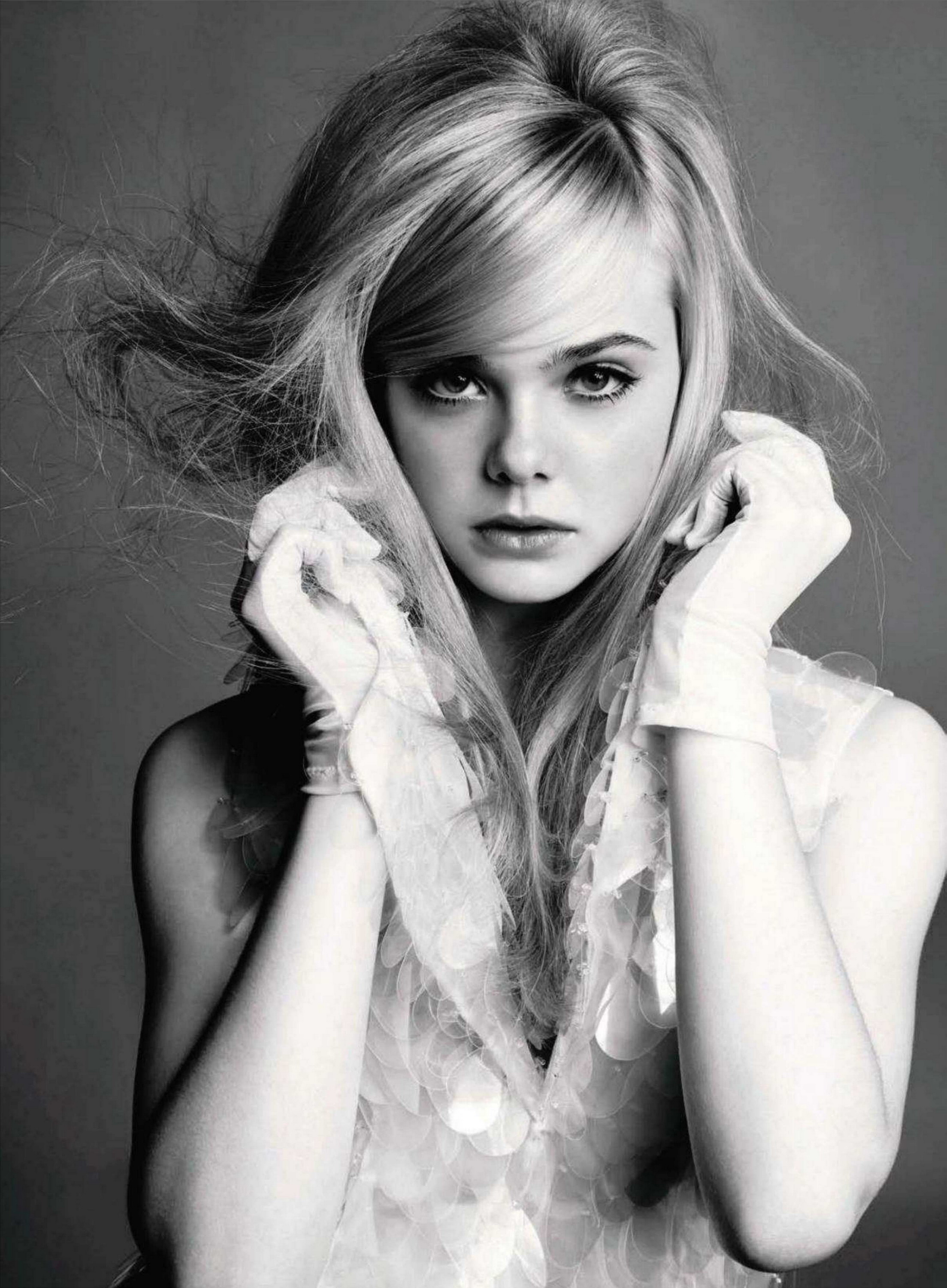  p>艾丽·范宁 (elle fanning),1998年4月9日出生于美国佐治亚州科