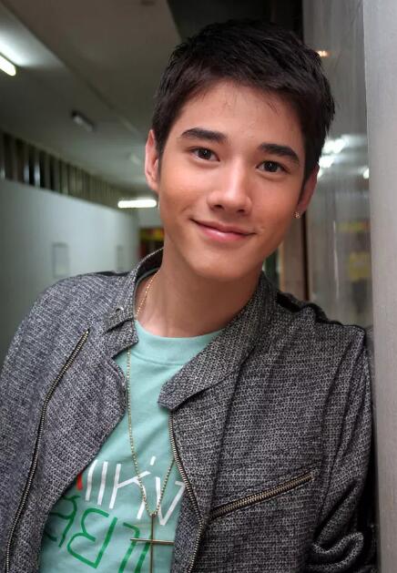  p>《暹罗之恋》是由 a target="_blank" href="/item/查基亚特·萨克