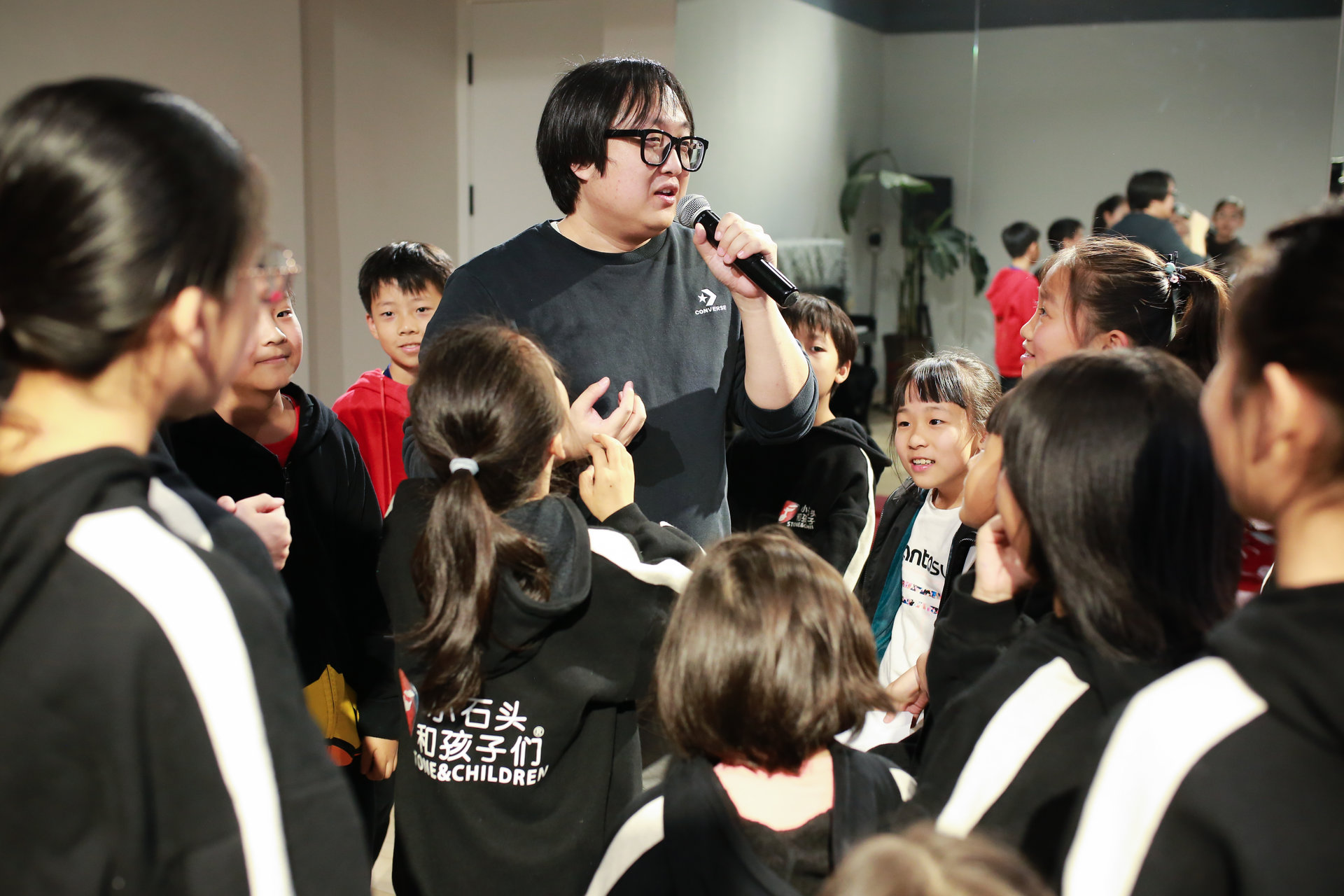小石头和孩子们