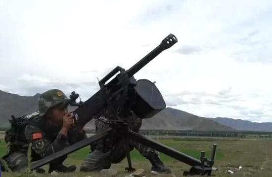 04式自动榴弹发射器