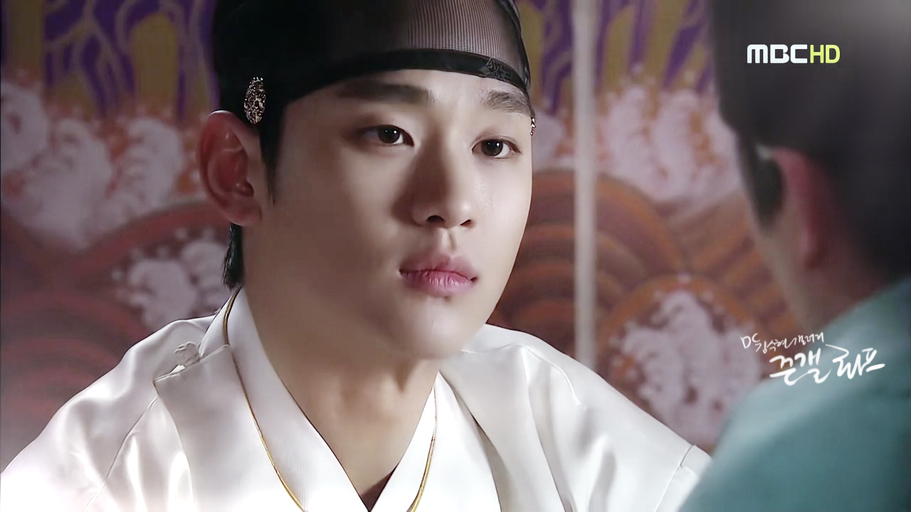 拥抱太阳的月亮