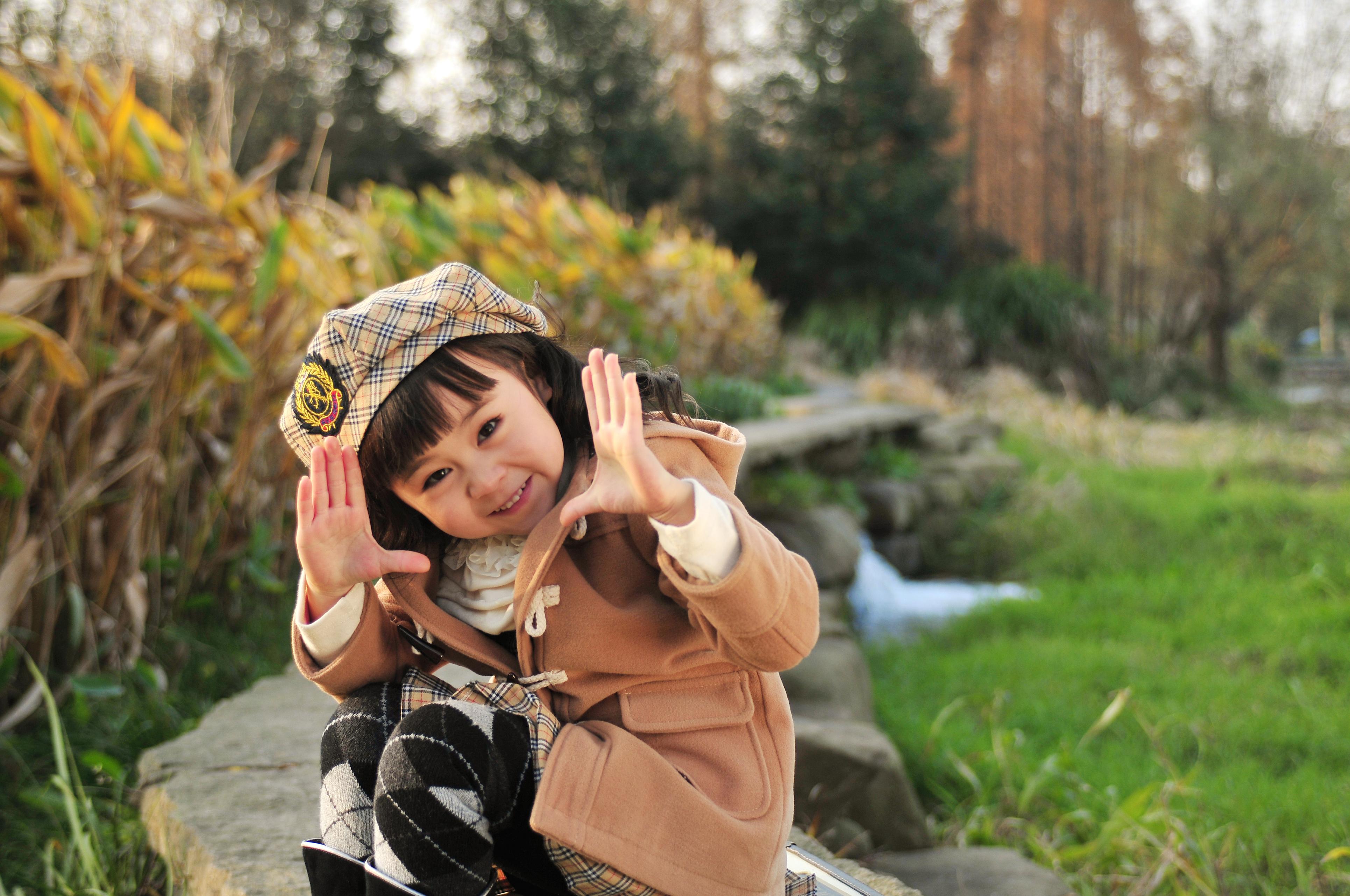  p>张雅涵,中国女 a target="_blank" href="/item/童星/2021081"