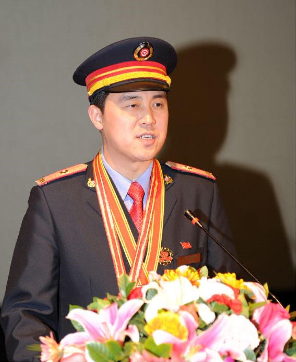 李东晓