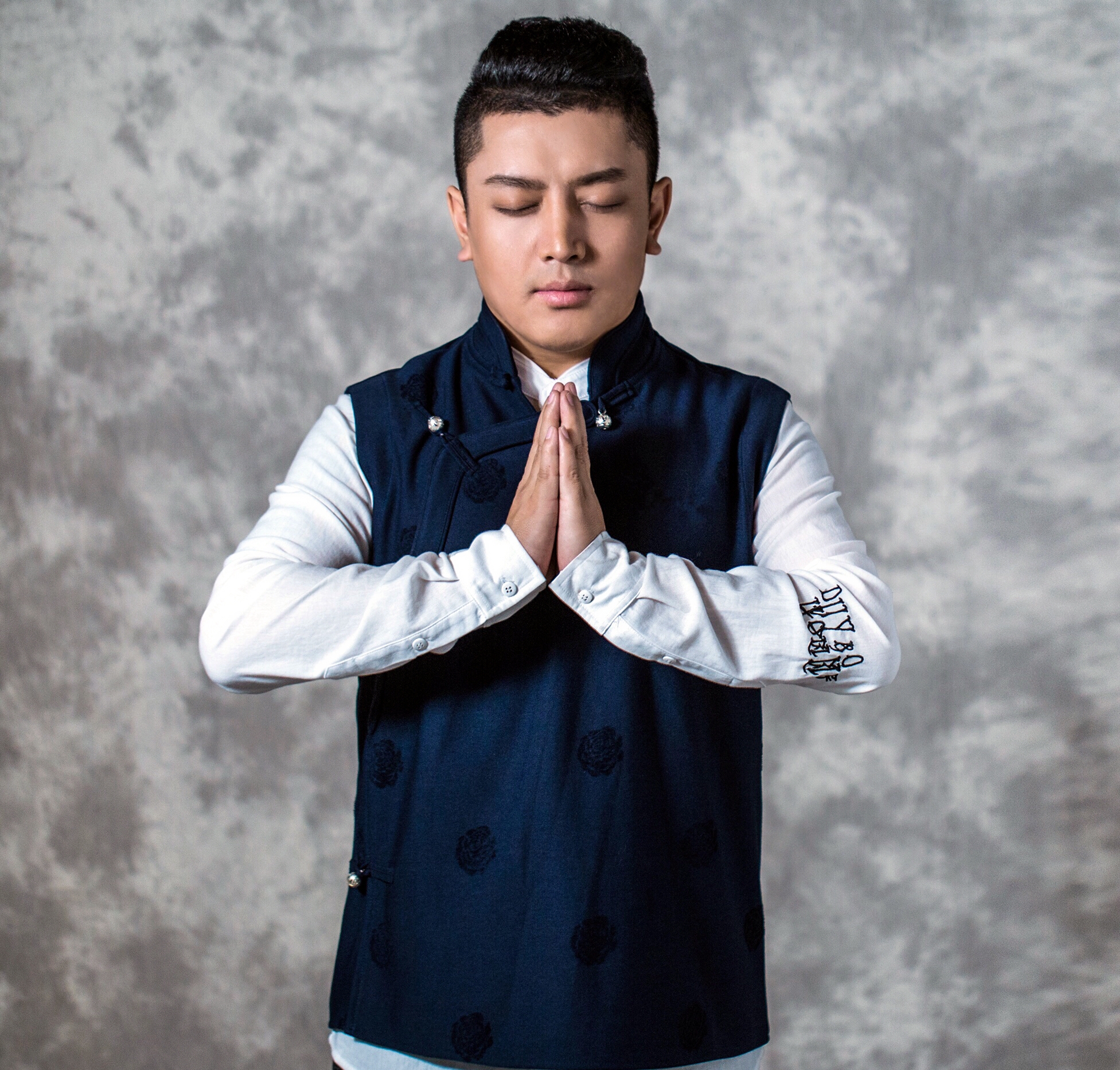 阿桑·格来鹏措