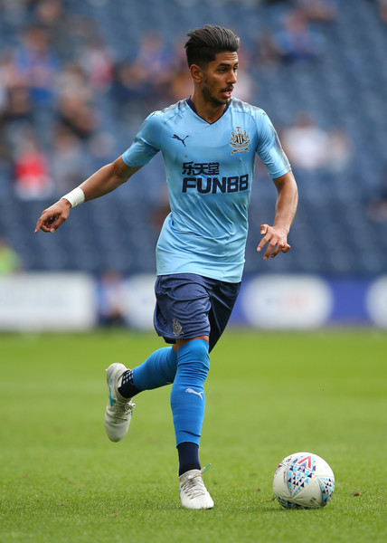  p data-id="gnwyijq1en">阿约塞·佩雷斯(ayoze pérez),全名阿约泽