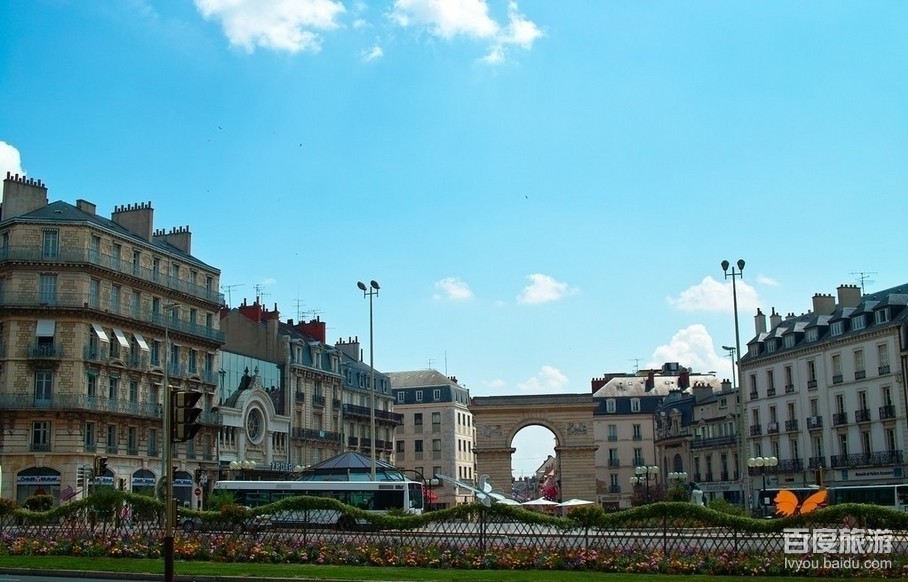 法国东部城市, a target="_blank" href="/item/勃艮第大区/18885300"