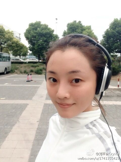  p>刘芊含,出生于广西壮族自治区,中国内地女演员,毕业于中央戏剧学院