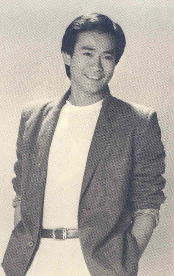  p>郑少秋,1947年2月24日出生于香港,祖籍广东,中国香港男演员,歌手.