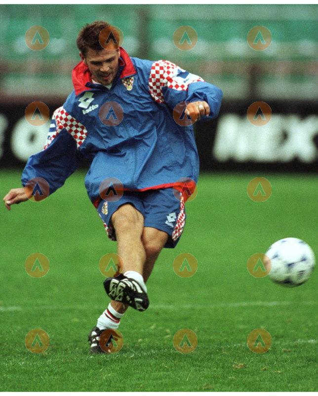  p>兹沃尼米尔·博班(zvonimir boban),1968年10月8日 a target="