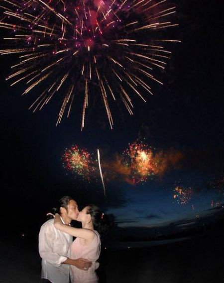  p>"锋芝"指的是 a href="#" data-lemmaid="139911">谢霆锋 /a>和 a