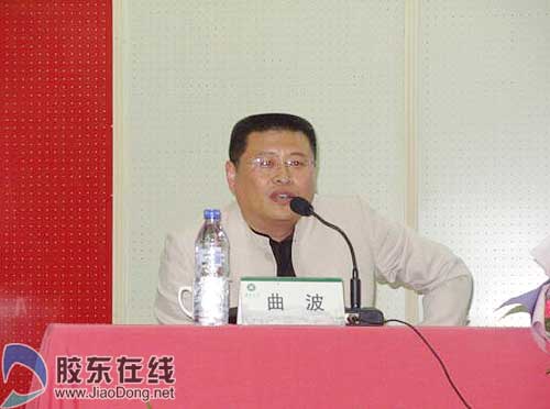  p>曲波,中国国籍,祖籍 a target="_blank" href="/item/山东/155740"