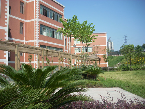 人和实验学校