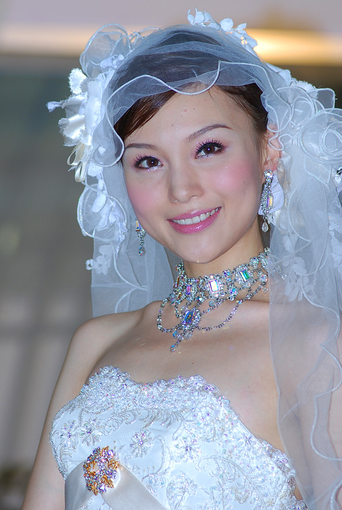  p>朱璇,1987年4月4日出生于北京,中国影视演员.