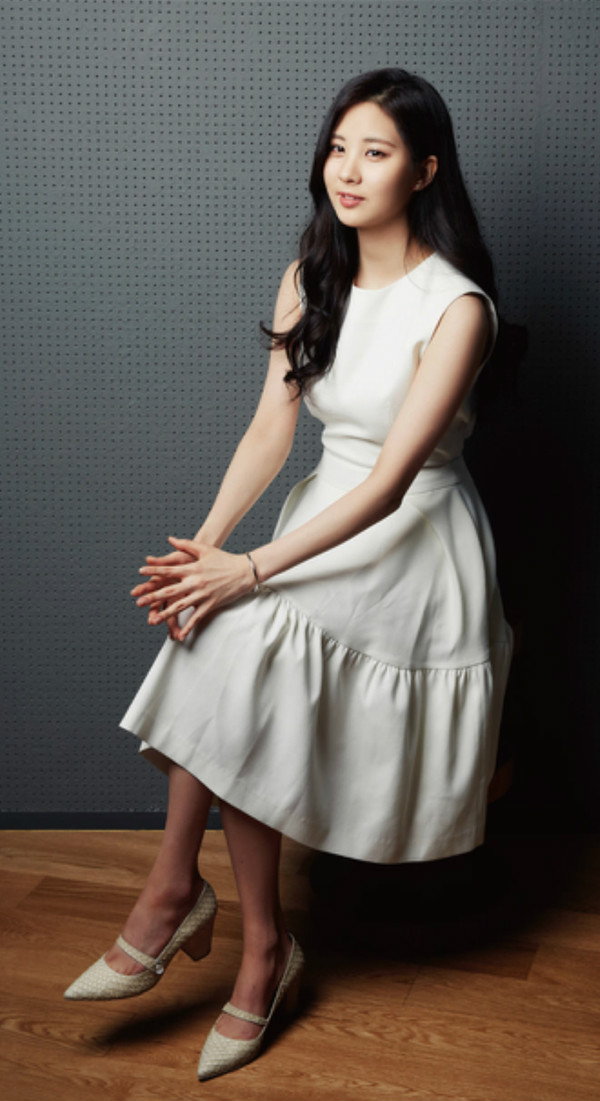 艺名徐贤(      /seo hyun),1991年6月28日出生于韩国首尔,韩国女歌手