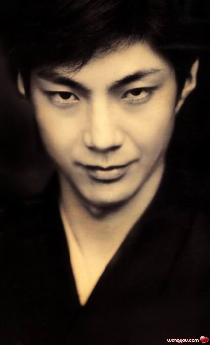  p> span class="ref" data-ctrid="2irjxvxnfam">野村万斋(のむら ま