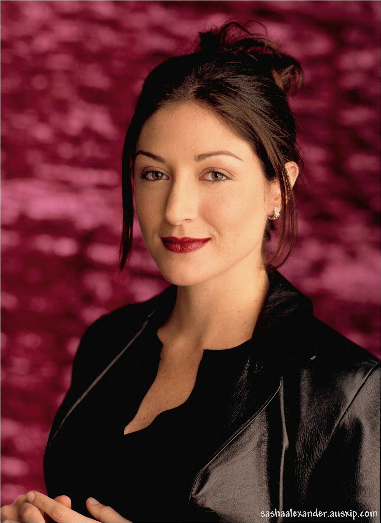 萨拉·亚历山大