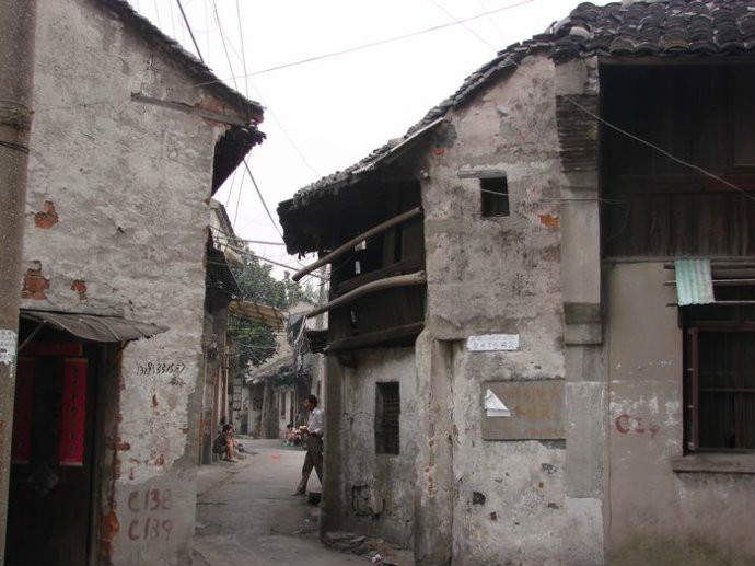  p data-id="gnvf6luohx">据《芜湖市志》记载,恽氏是芜湖县人,至1927