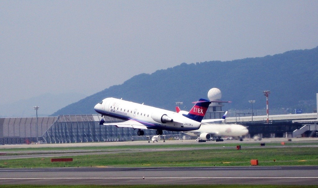  p>大阪国际机场【日语:大阪国际空港(伊丹空港),英语:osaka