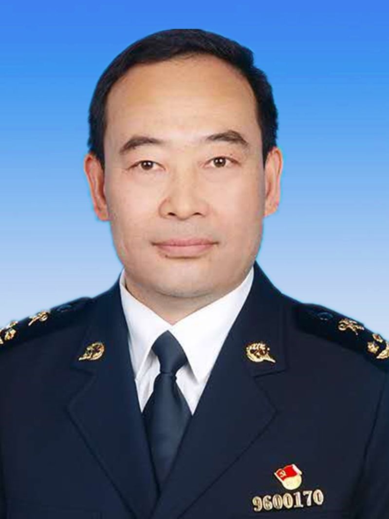 p>张秉龙,男,1968年9月出生,汉族,宁夏盐池县人,中共党员,中央党校