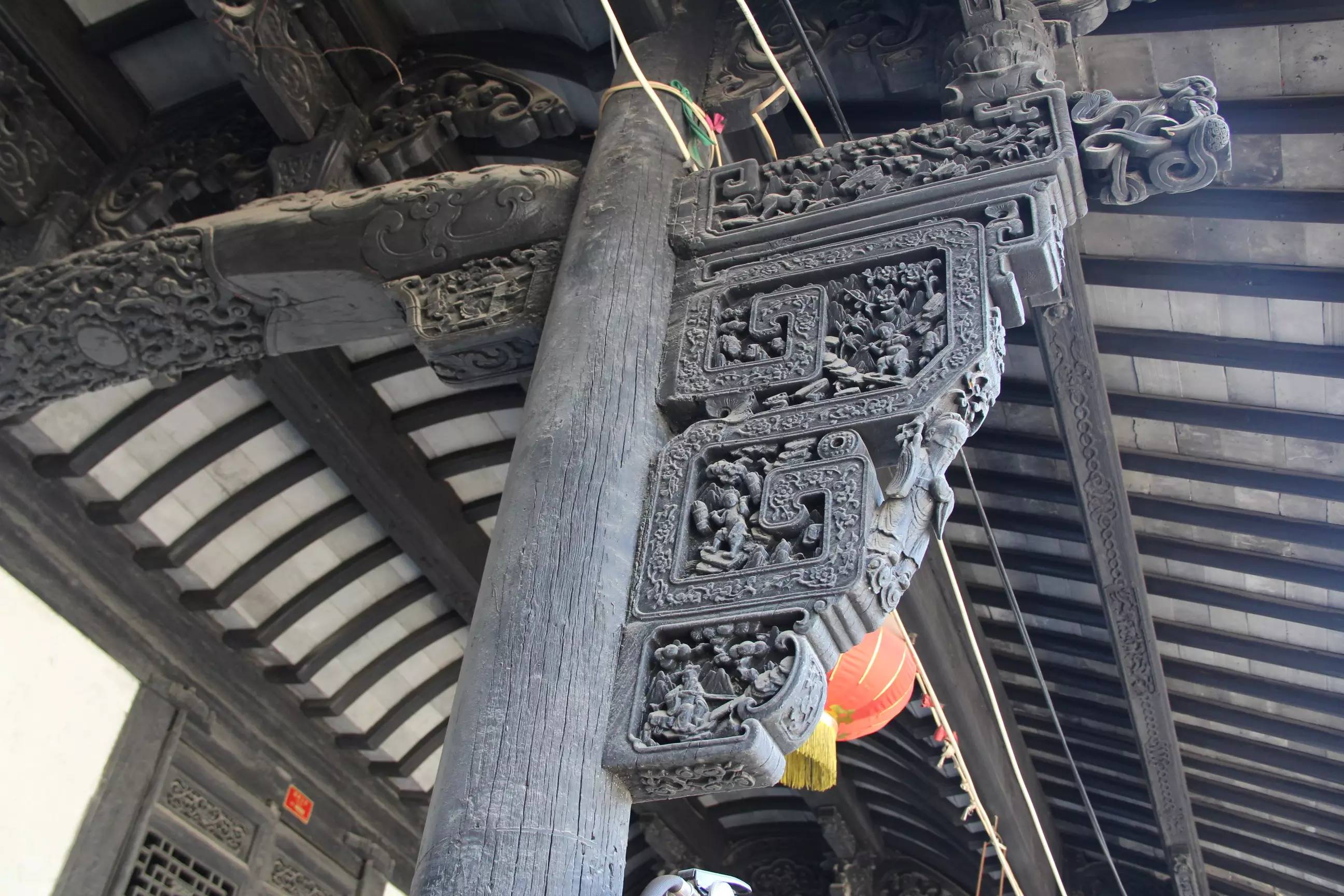  p data-id="gnbhz5xtf5">木构梁架是中国古建筑发展的主流,梁架最