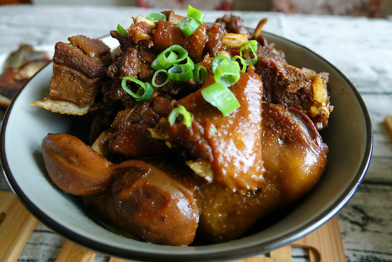 铁锅   大鹅
