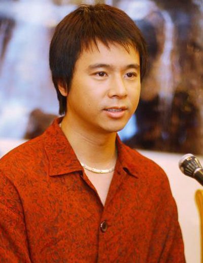  p>红豆,本名王立勇.