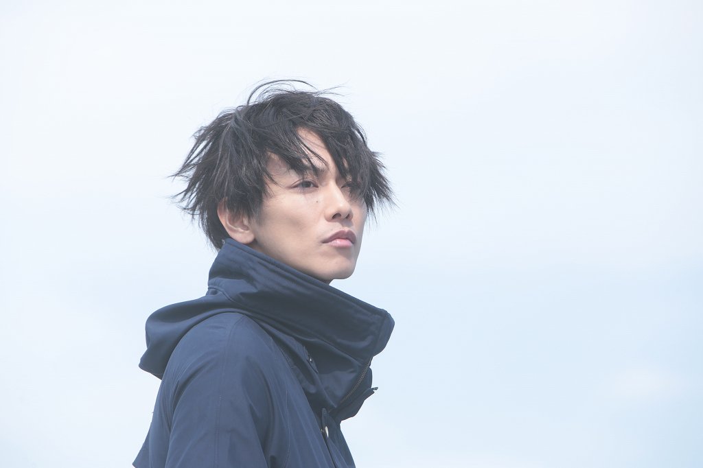  p>《犬舍》是 a target="_blank" href="/item/佐藤信介/166839"