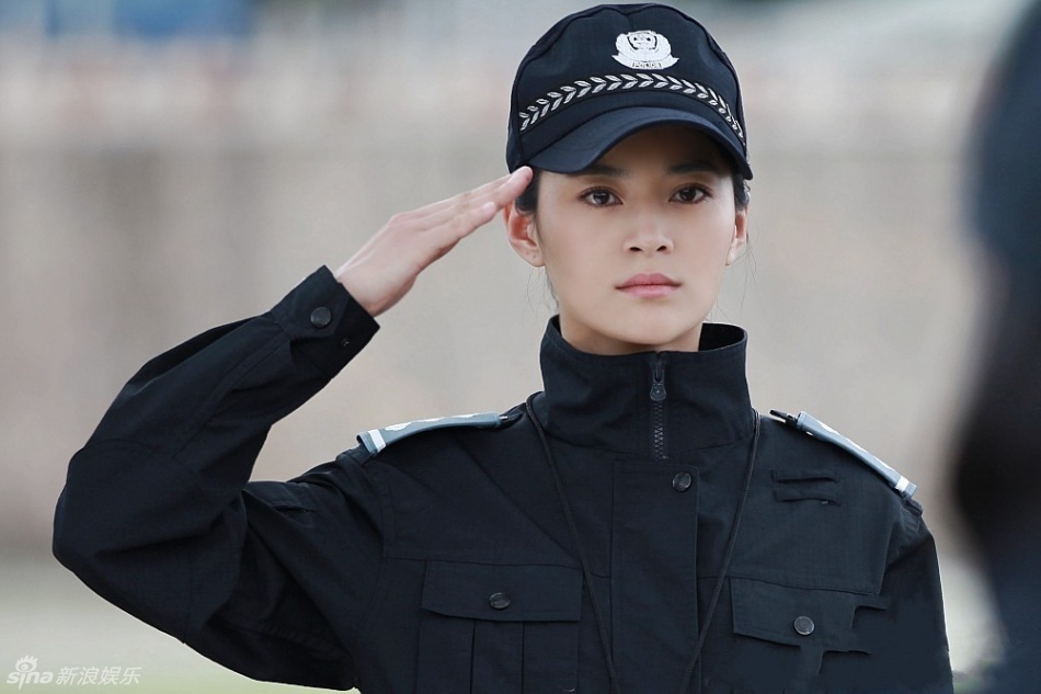 data-lemmaid="781552">烟台市 /a>,中国内地女演员,毕业于 a target=