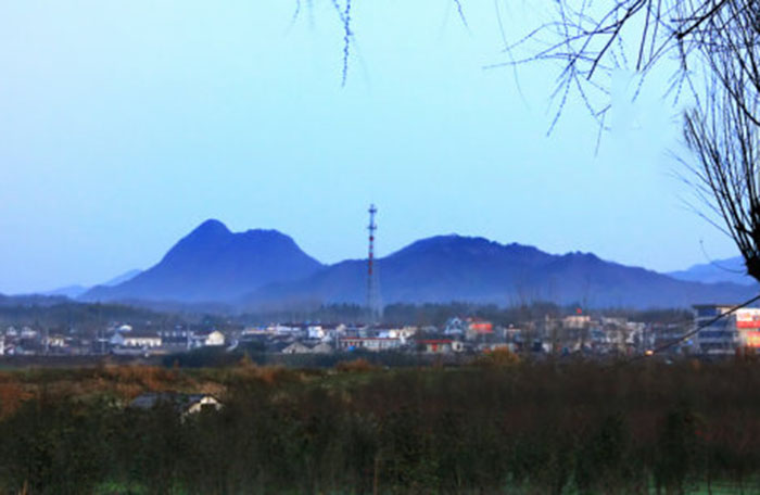 睡美人山