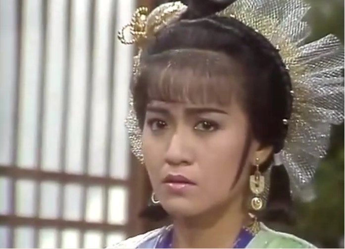 "go035ncvzg">斑斑,原名黎小雯,1953年出生于中国香港,中国香港女演员