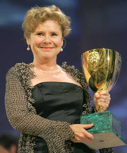  p>伊梅尔达·斯汤顿(imelda stauton),1956年1月9日生于英国英格兰