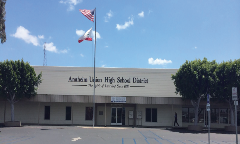  p>橘郡安纳海姆学区教育局是全加州排名第一的教育局.