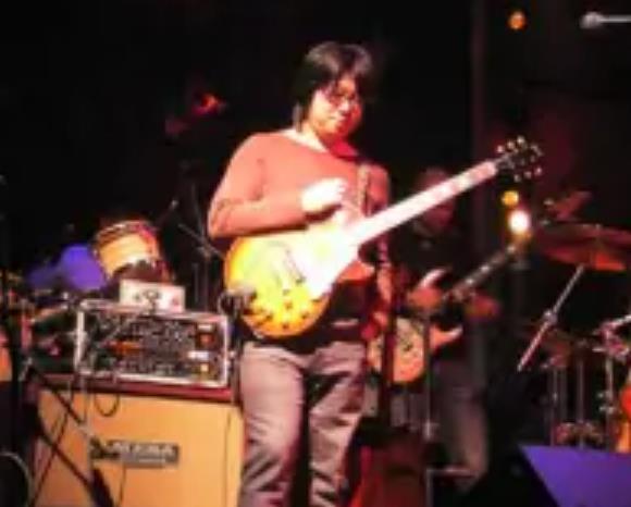  p>这是一支特别的乐队,过去组过一支名叫"祝尔康"的重金属 a target=