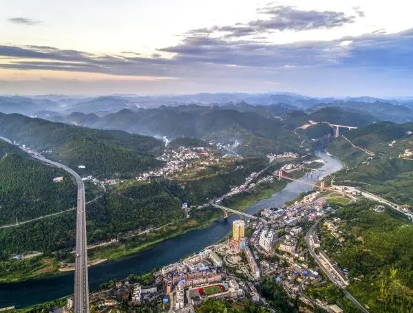  p data-id="gnvjix611q">乌江镇,隶属于贵州省遵义市播州区,地处 a