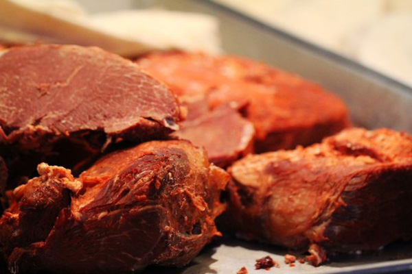 腊牛羊肉