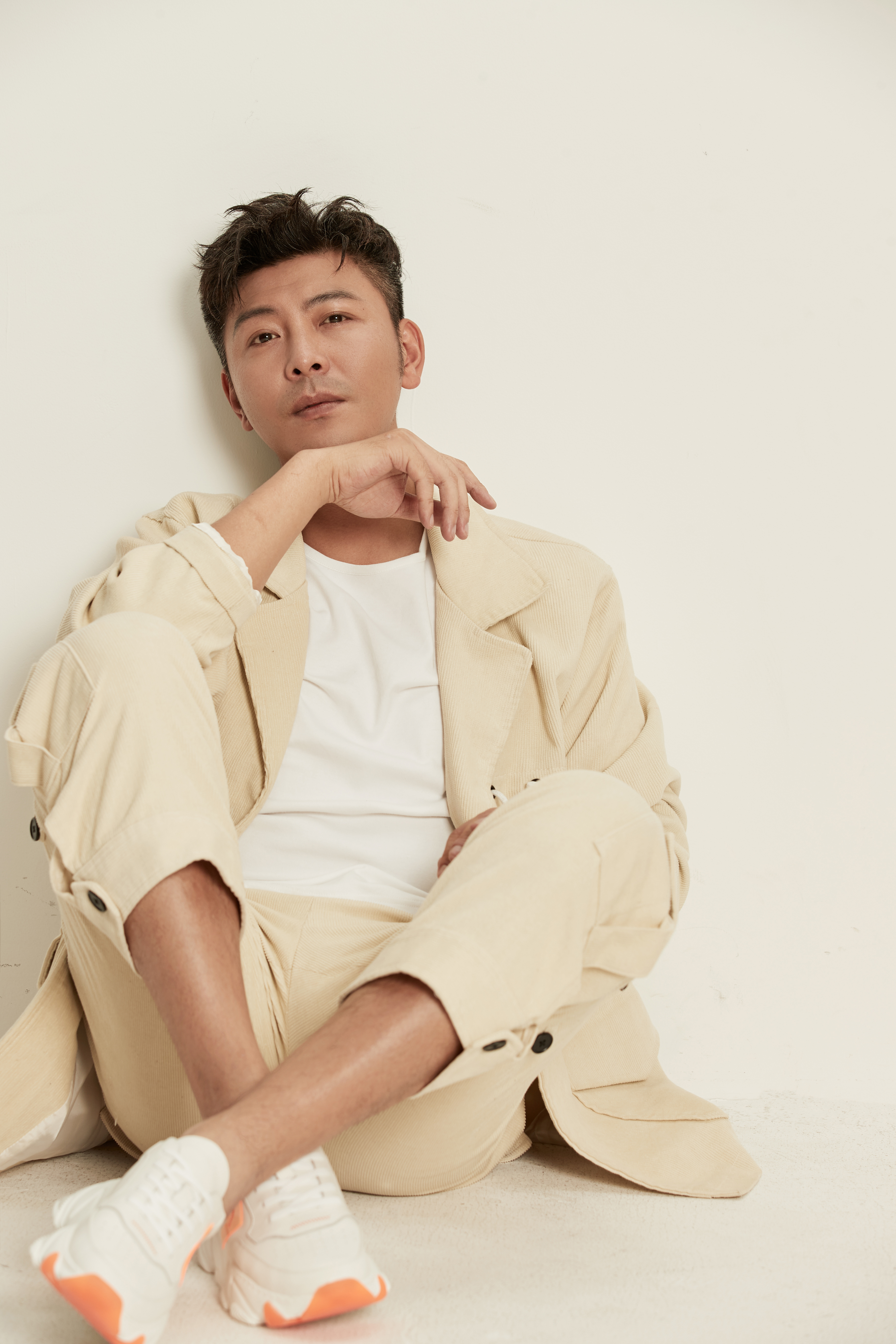  p>吴其江,曾用名吴炜,1978年10月31日出生于江苏省,中国内地演员