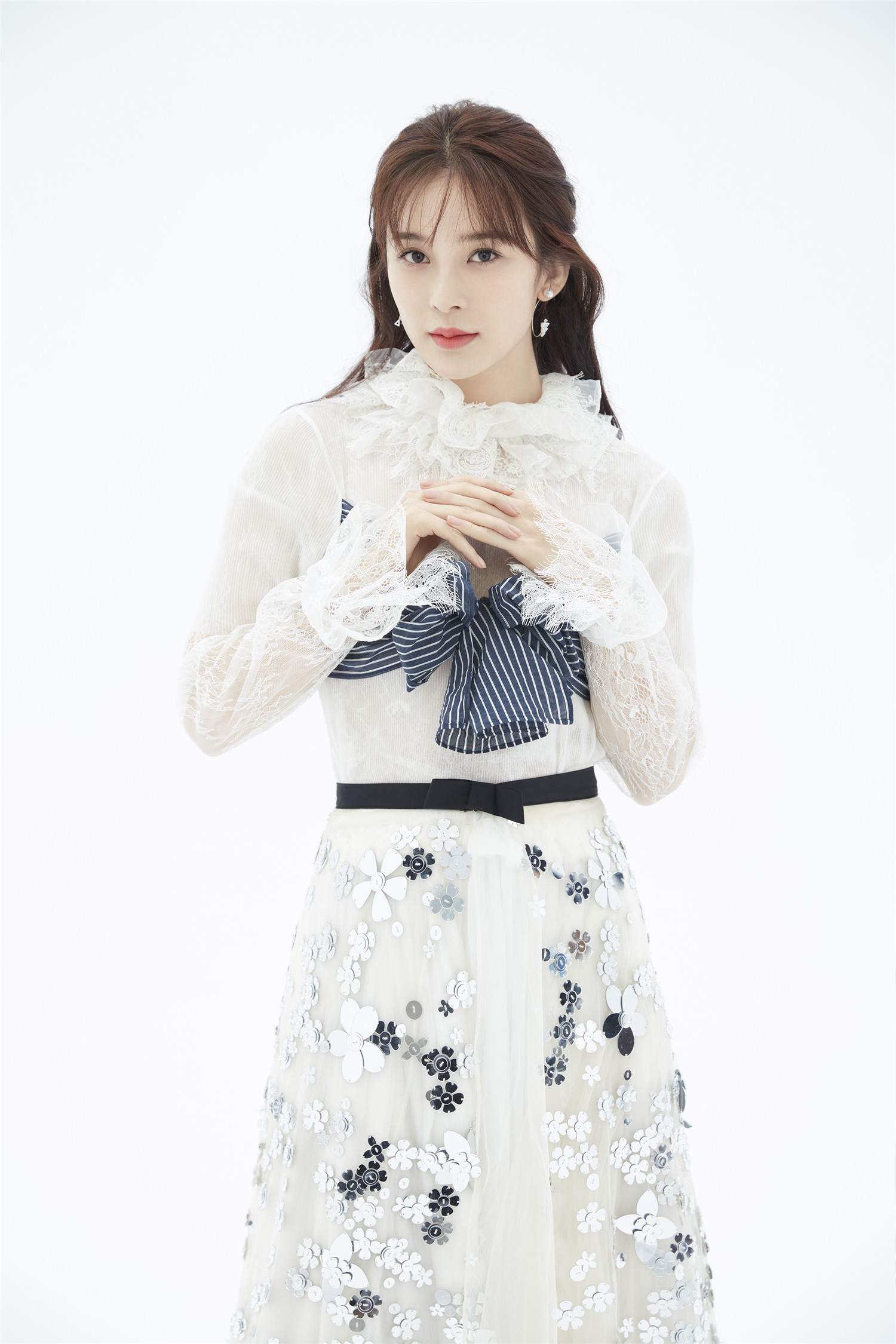  p>赵樱子(sarah),1990年12月16日出生于山东省烟