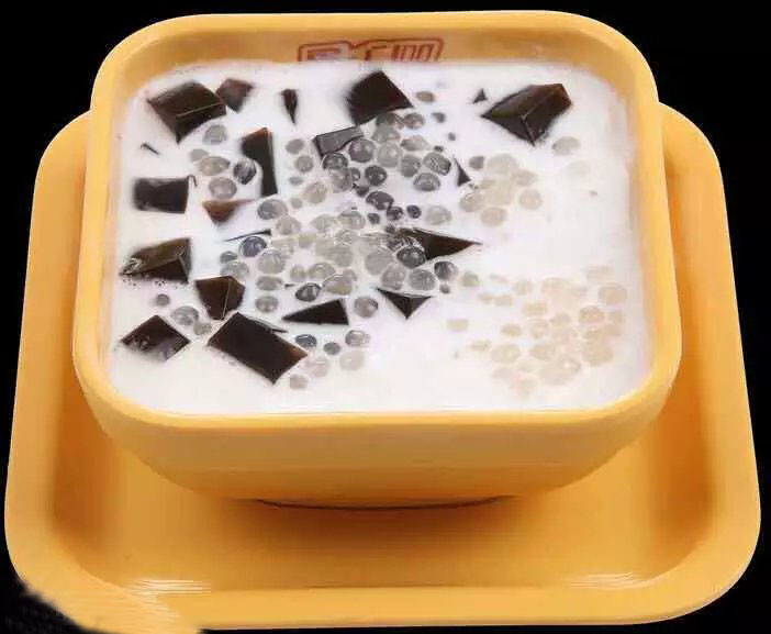 椰汁西米露凉粉