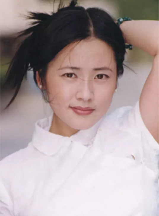 雷娟（中国内地女演员）_百度百科