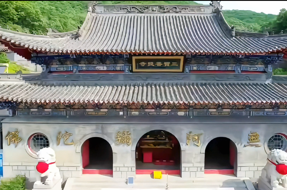  p data-id="gnx85foox9">吉林市三宝菩提寺位于吉林市丰满区 a