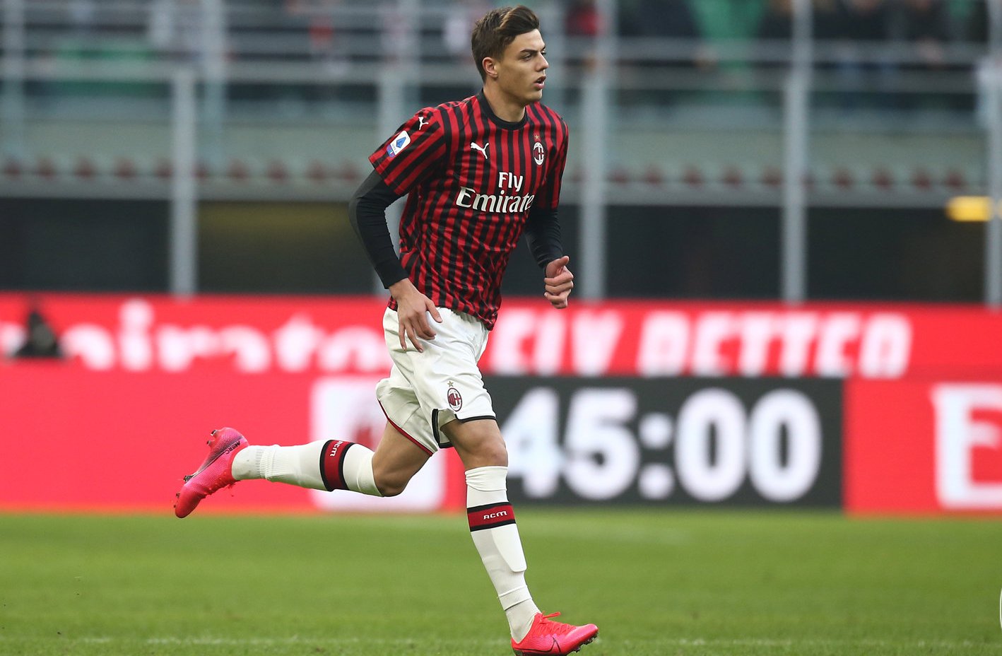  p>丹尼尔·马尔蒂尼(daniel maldini),生于2001年10月11日,意大利