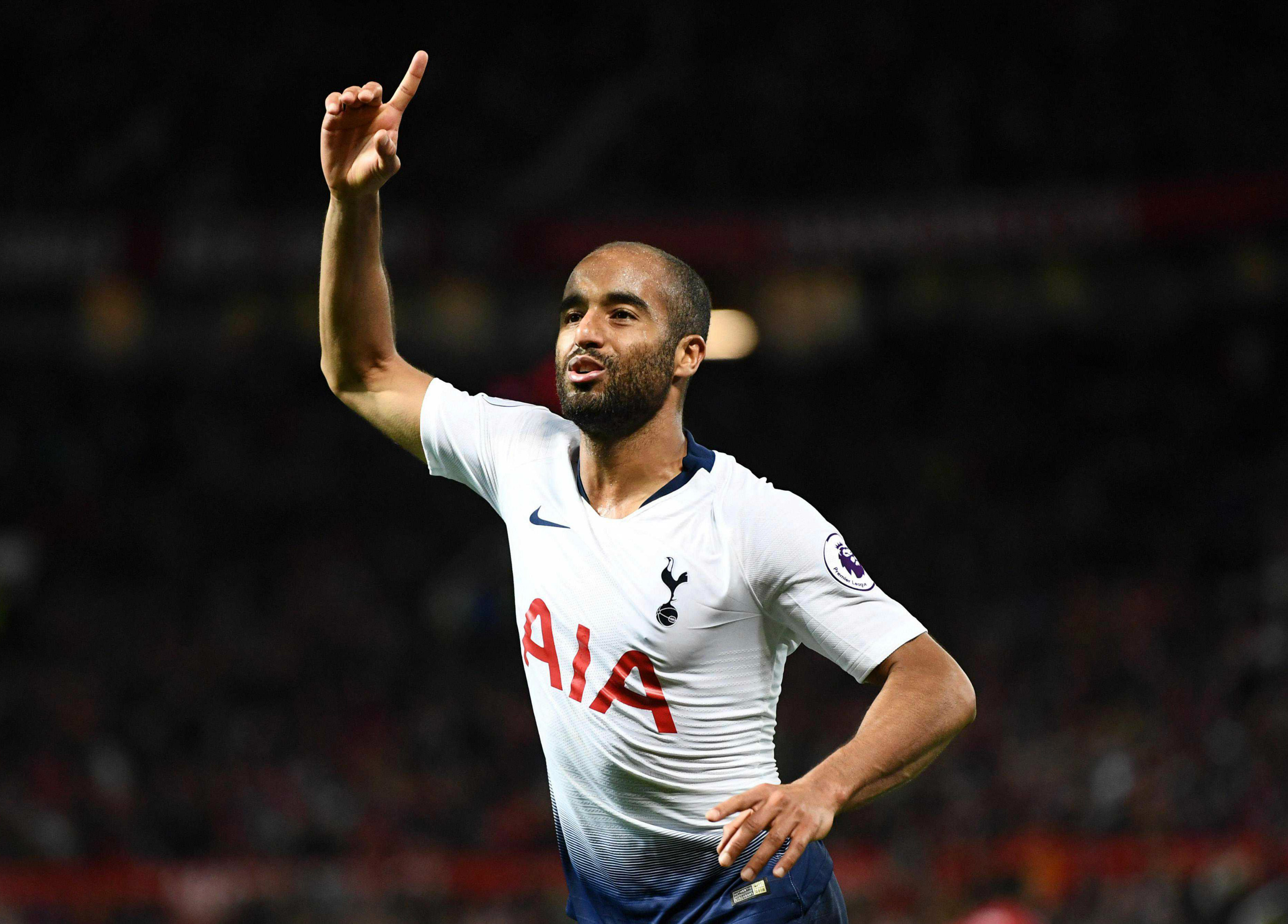  p>卢卡斯·莫拉(lucas moura),简称"小卢卡斯",1992年8月13日出生于 