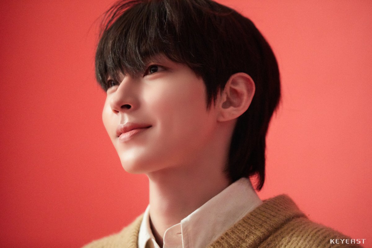  p data-id="gnwr6b7aqo">黄寅烨,1991年1月19